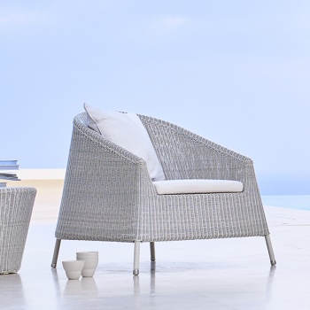 cane line kingston lounge chair