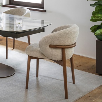 Calligaris Oleandro Closed-Back Chair Wood Legs